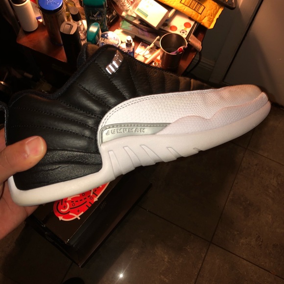 Jordan 12 playoffs low - Picture 3 of 4